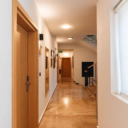Hotel Belci House