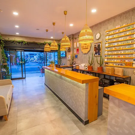 Belci House Hotell 2*
