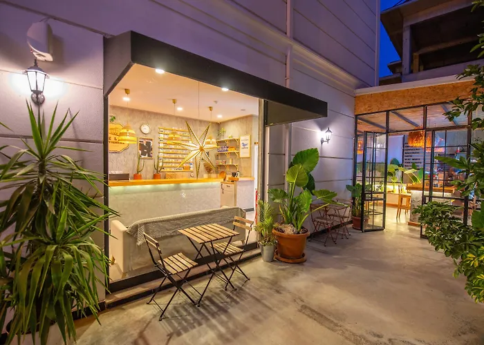 Belci House فندق