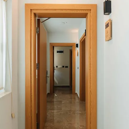 Belci House 호텔 페티예